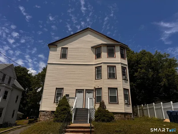 $1,700 | 169 Winthrop Street, New Britain, CT 06052