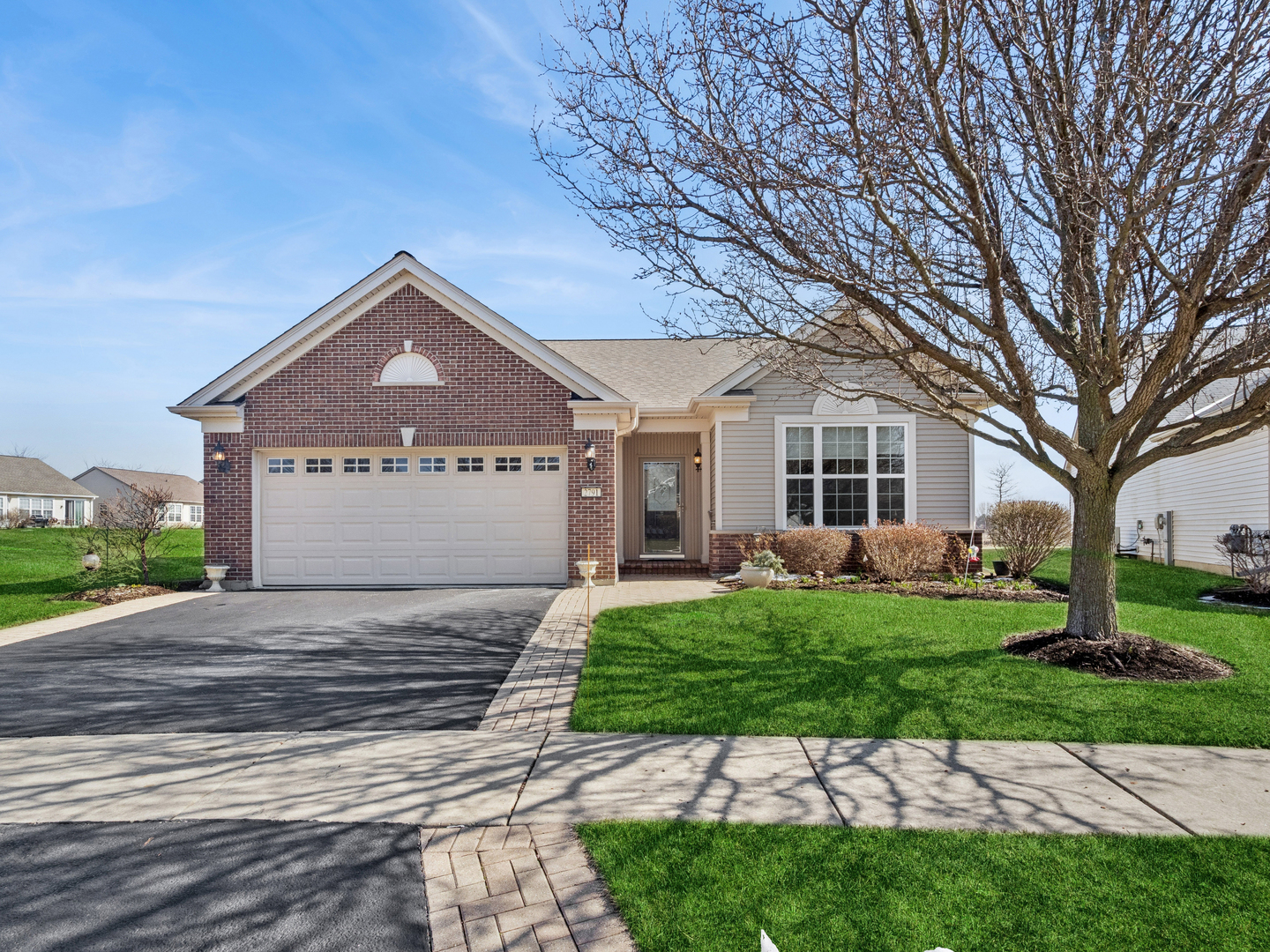 2791 Beacon Point Circle Elgin, IL 60124 - Photo 4 of 36 Gallery Image 4