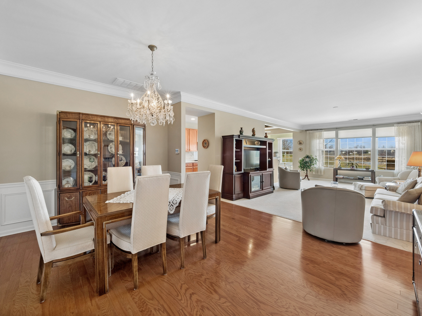 2791 Beacon Point Circle Elgin, IL 60124 - Photo 7 of 36 Gallery Image 7