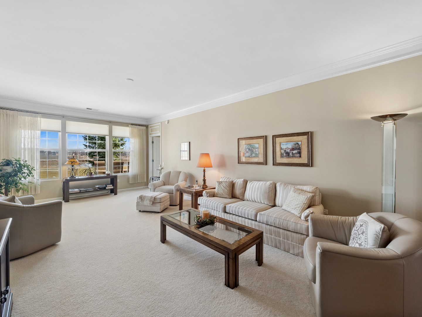 2791 Beacon Point Circle Elgin, IL 60124 - Photo 8 of 36 Gallery Image 8