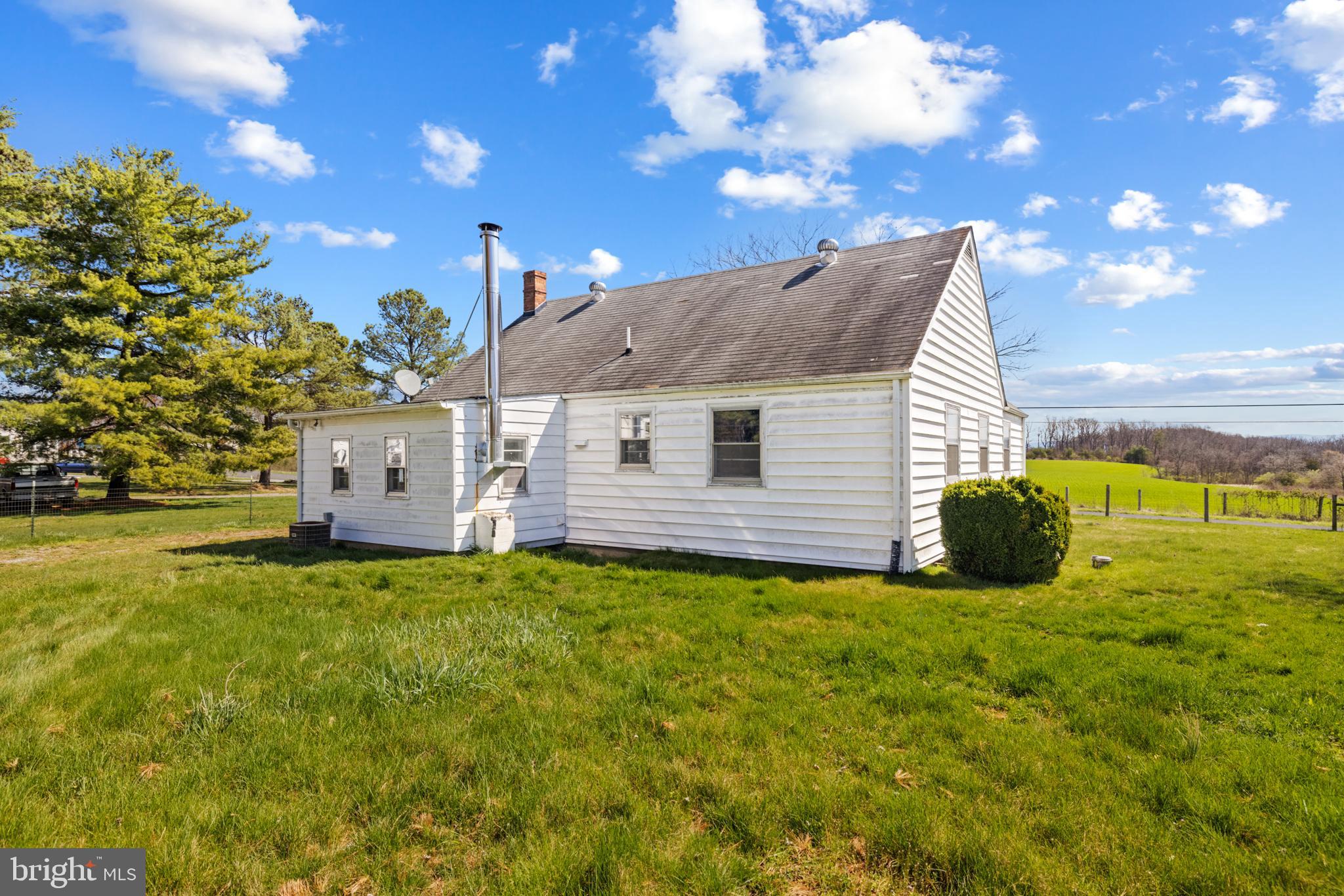 266 Ritter Road White Post, VA 22663 - Photo 8 of 30