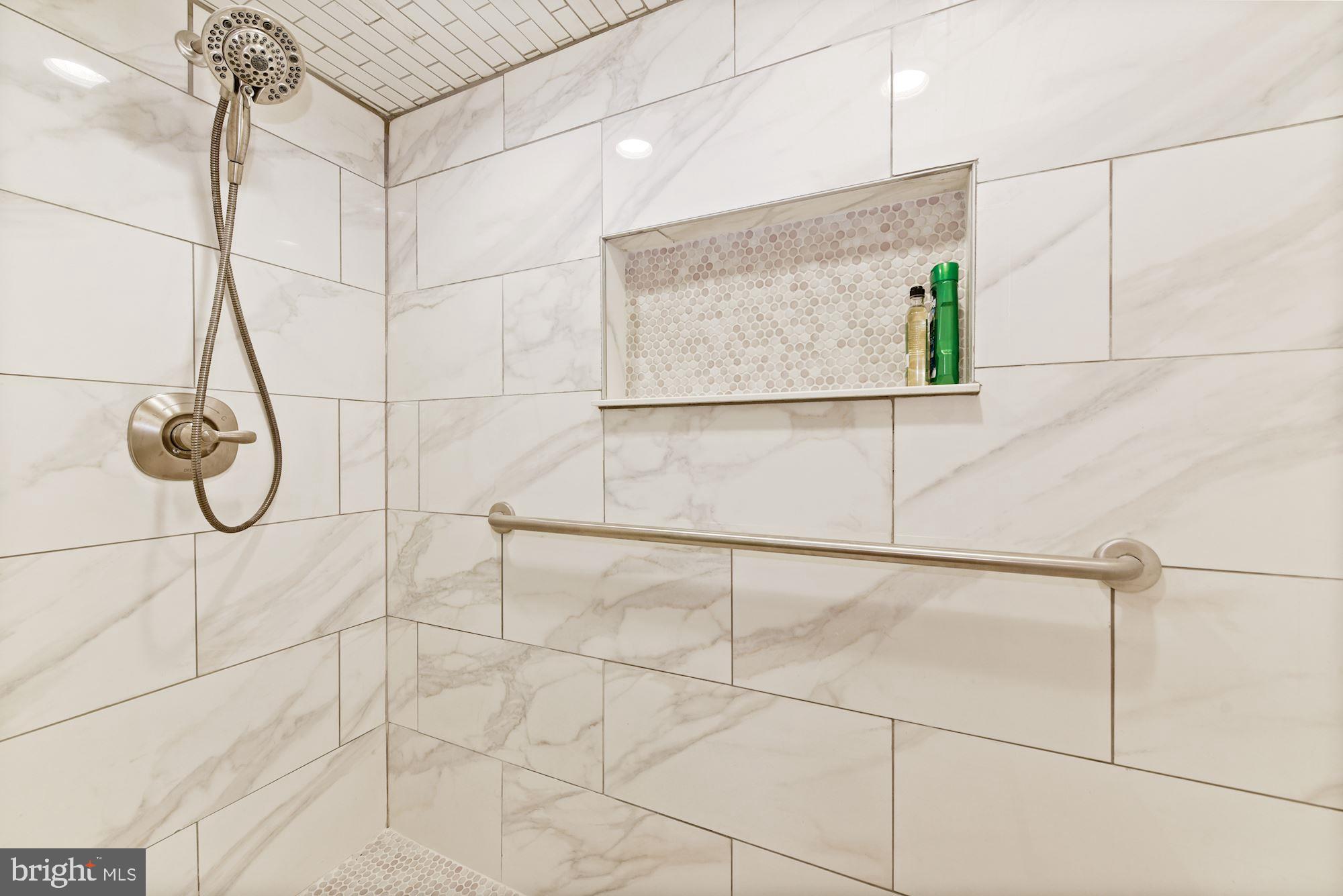 130 Tuckerton Road Medford, NJ 08055 - Photo 26 of 43 Master Bath