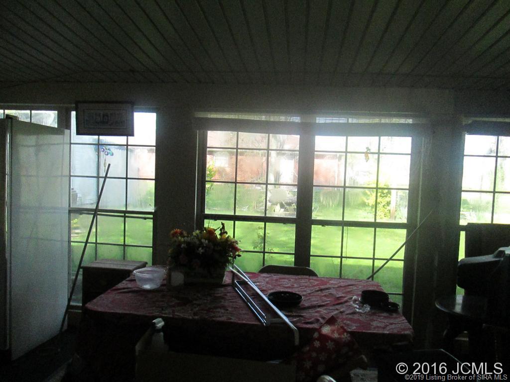 334 November Street Hanover, IN 47243 - Photo 11 of 12
