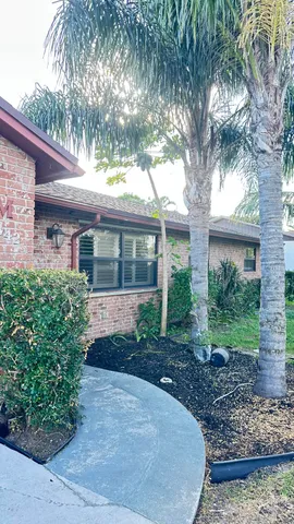 $645,000 | 2842 Somerset Road, Lake Worth, FL 33462