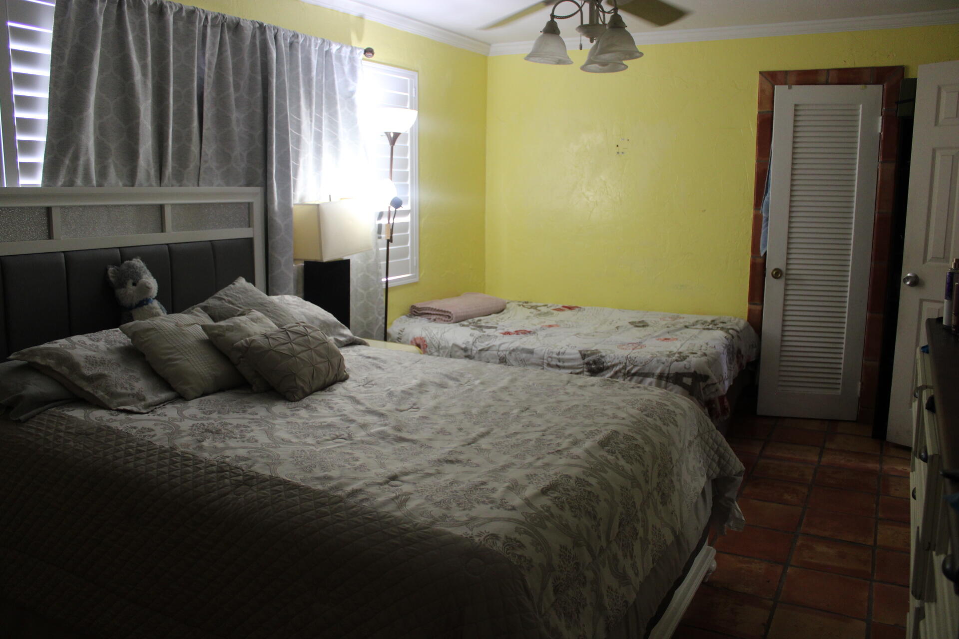 2842 Somerset Road Lake Worth, FL 33462 - Photo 13 of 29 IMG_3938