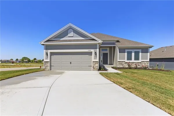 $491,370 | 11436 North Auburndale Circle, Kansas City, MO 64157