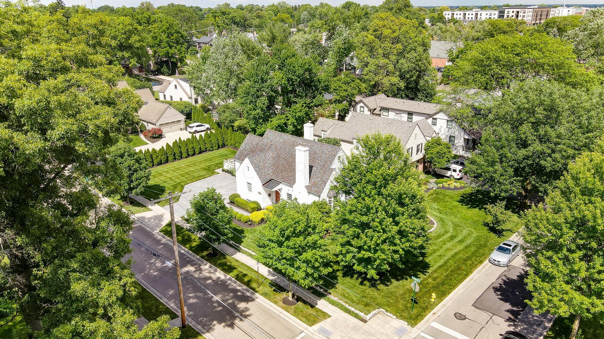1874 Collingswood Road Upper Arlington, OH 43221 - Photo 98 of 113 002