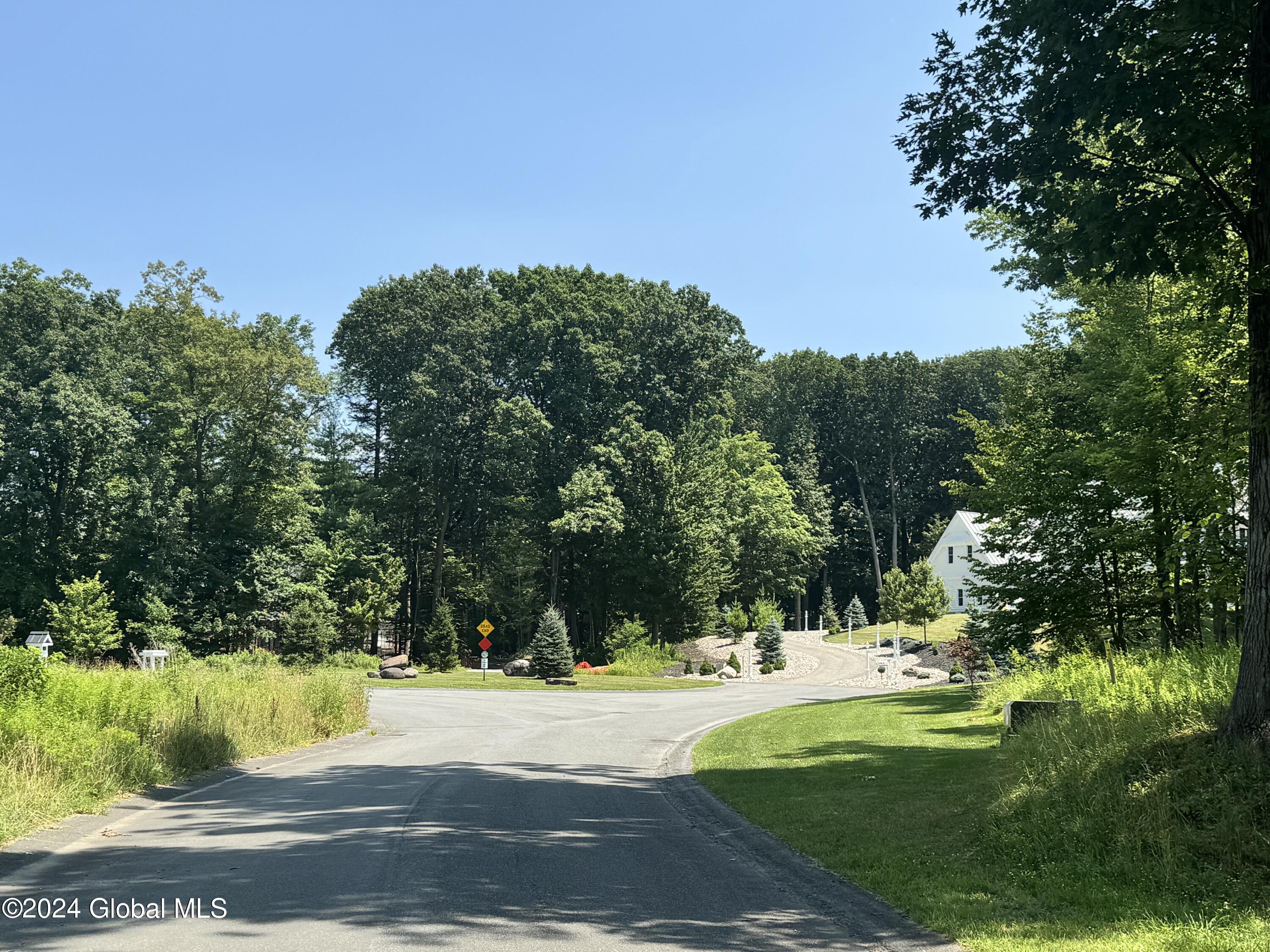 4 Takken Kill Road Colonie, NY 12110 - Photo 2 of 6 3
