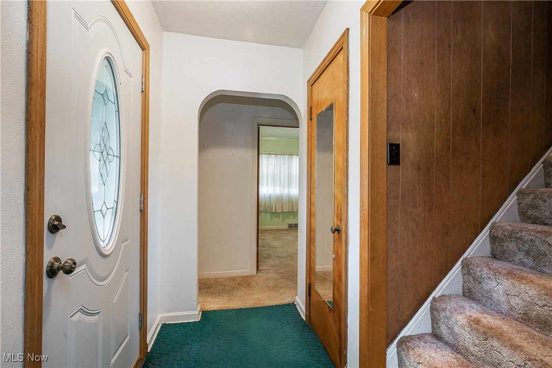 11902 Moffit Road Southwest Massillon, OH 44647 - Photo 3 of 29