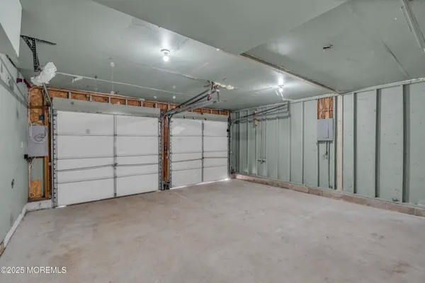 a view of a garage