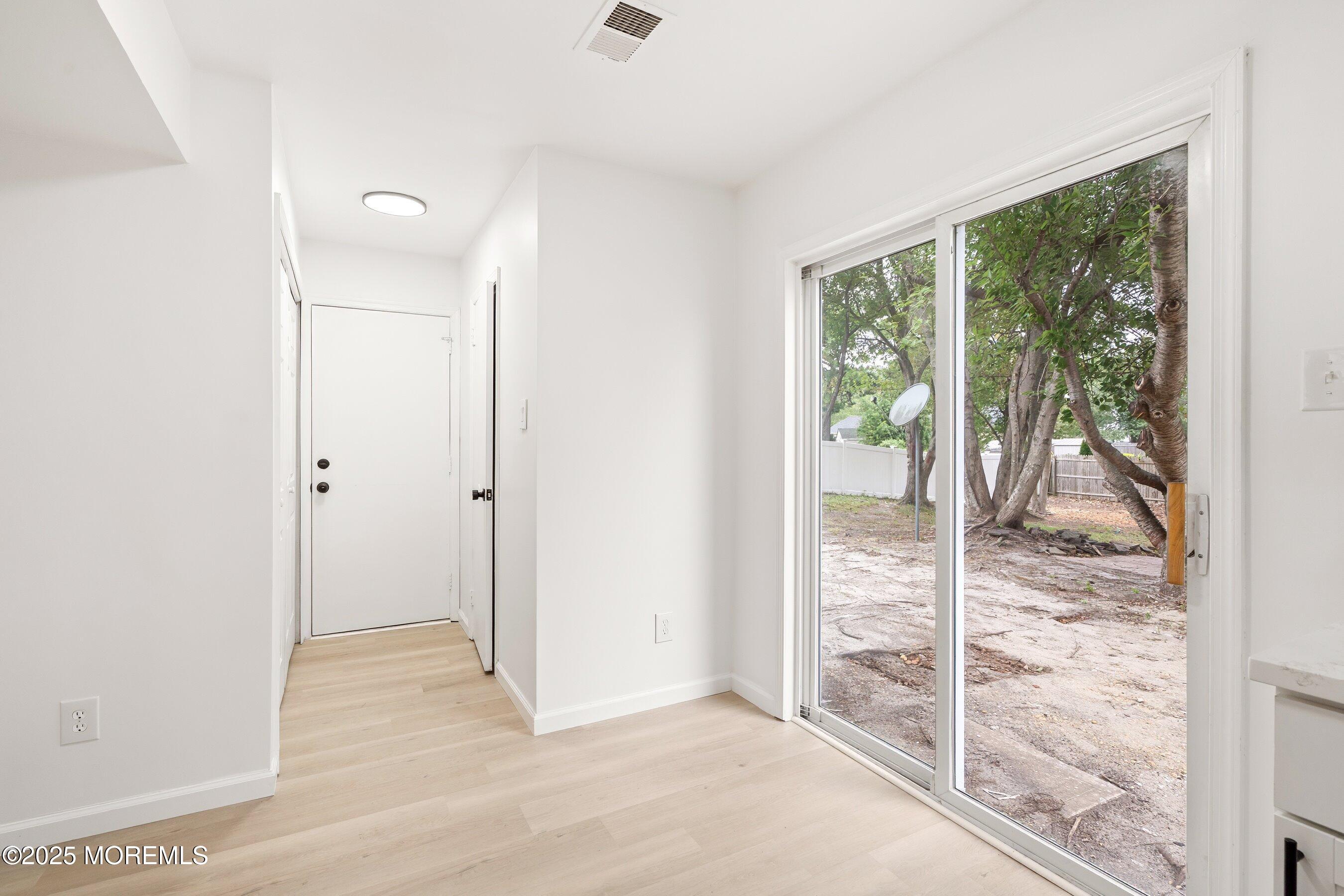 944 Yellowbank Road Toms River, NJ 08753 - Photo 3 of 33 10-Kitchen Hallway
