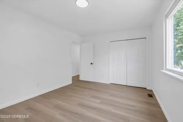 $3,600 | 944 Yellowbank Road, Toms River, NJ 08753