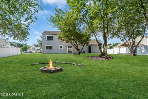 $3,600 | 944 Yellowbank Road, Toms River, NJ 08753