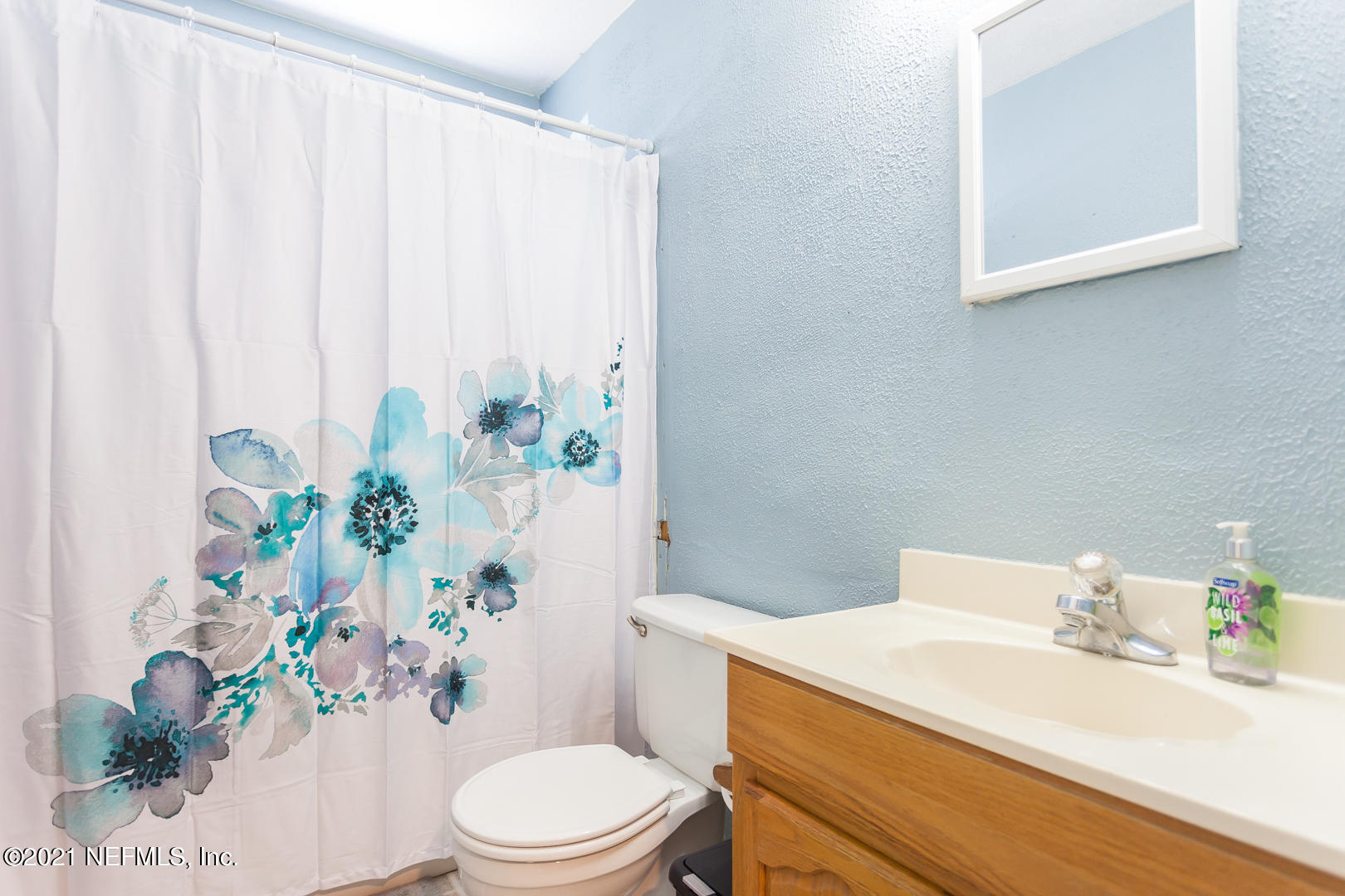 3726 Lilly Road North Jacksonville, FL 32207 - Photo 24 of 34 Bathroom