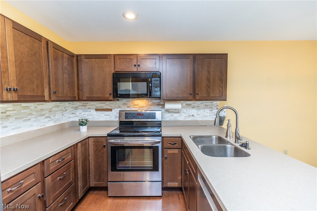 1448 Loop Road Kent, OH 44240 - Photo 15 of 35 Gallery Image 15