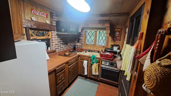 $120,000 | 21 Longview Trail, Sand Lake, NY 12153