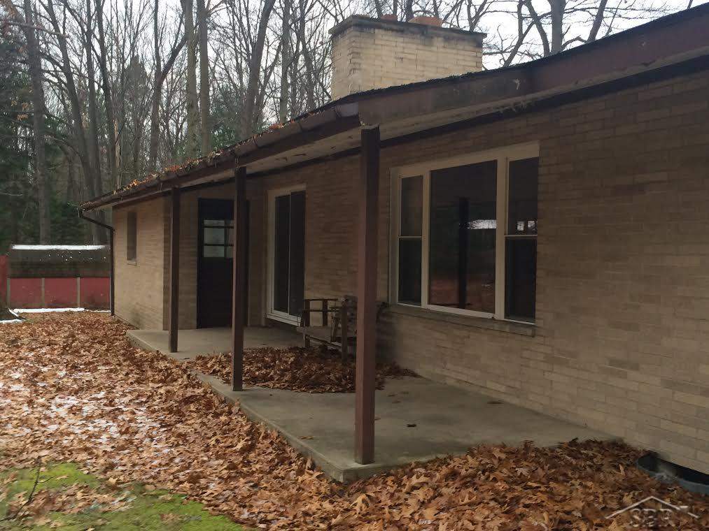 4605 South Graham Road St. Charles, MI 48655 - Photo 7 of 9 31222061-6.JPG