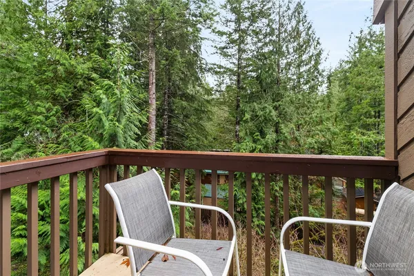 $399,000 | 10500 Mt Baker Highway, Unit 122, Deming, WA 98244