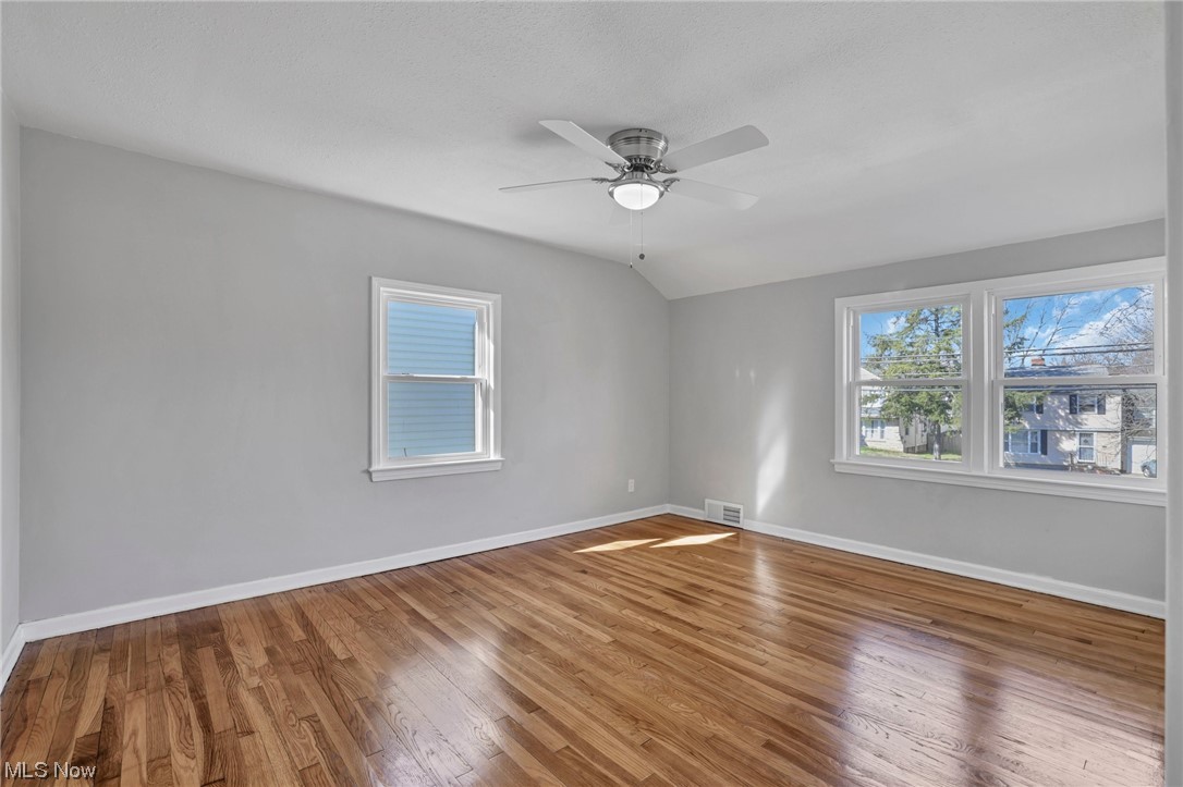 781 Quilliams Road Cleveland, OH 44121 - Photo 19 of 23