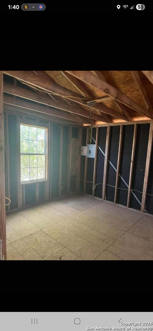 308 Northeast Copp Street Cotulla, TX 78014 - Photo 4 of 5 a view of an empty room