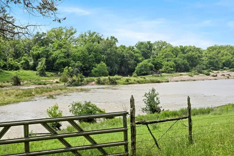 $2,999,000 | 580 St Lometa Tx 76853, Lometa, TX 76853