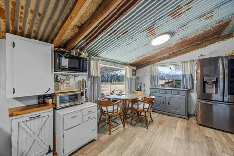 $2,999,000 | 580 St Lometa Tx 76853, Lometa, TX 76853