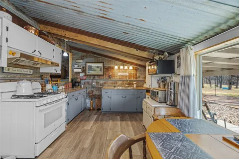 $2,999,000 | 580 St Lometa Tx 76853, Lometa, TX 76853