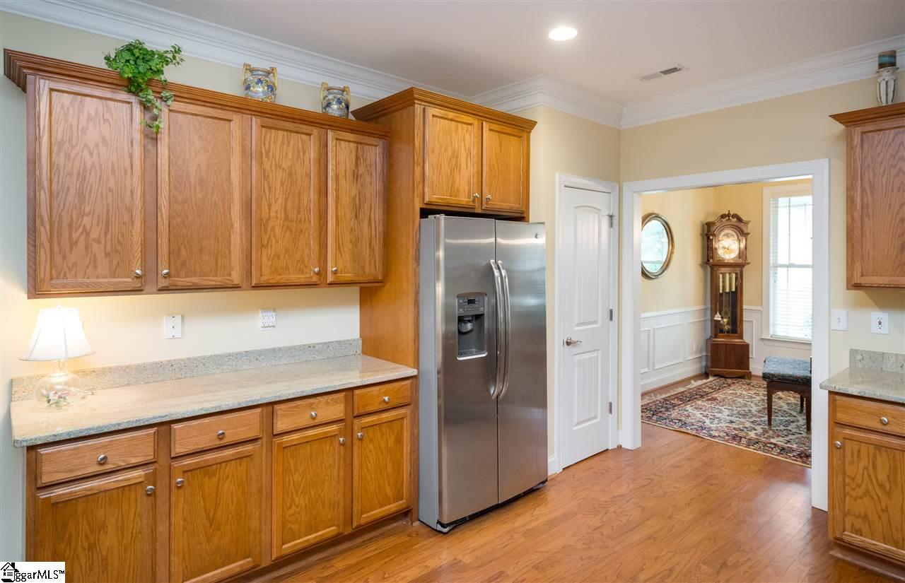 112 Springwater Court Easley, SC 29642 - Photo 9 of 35 Gallery Image 9