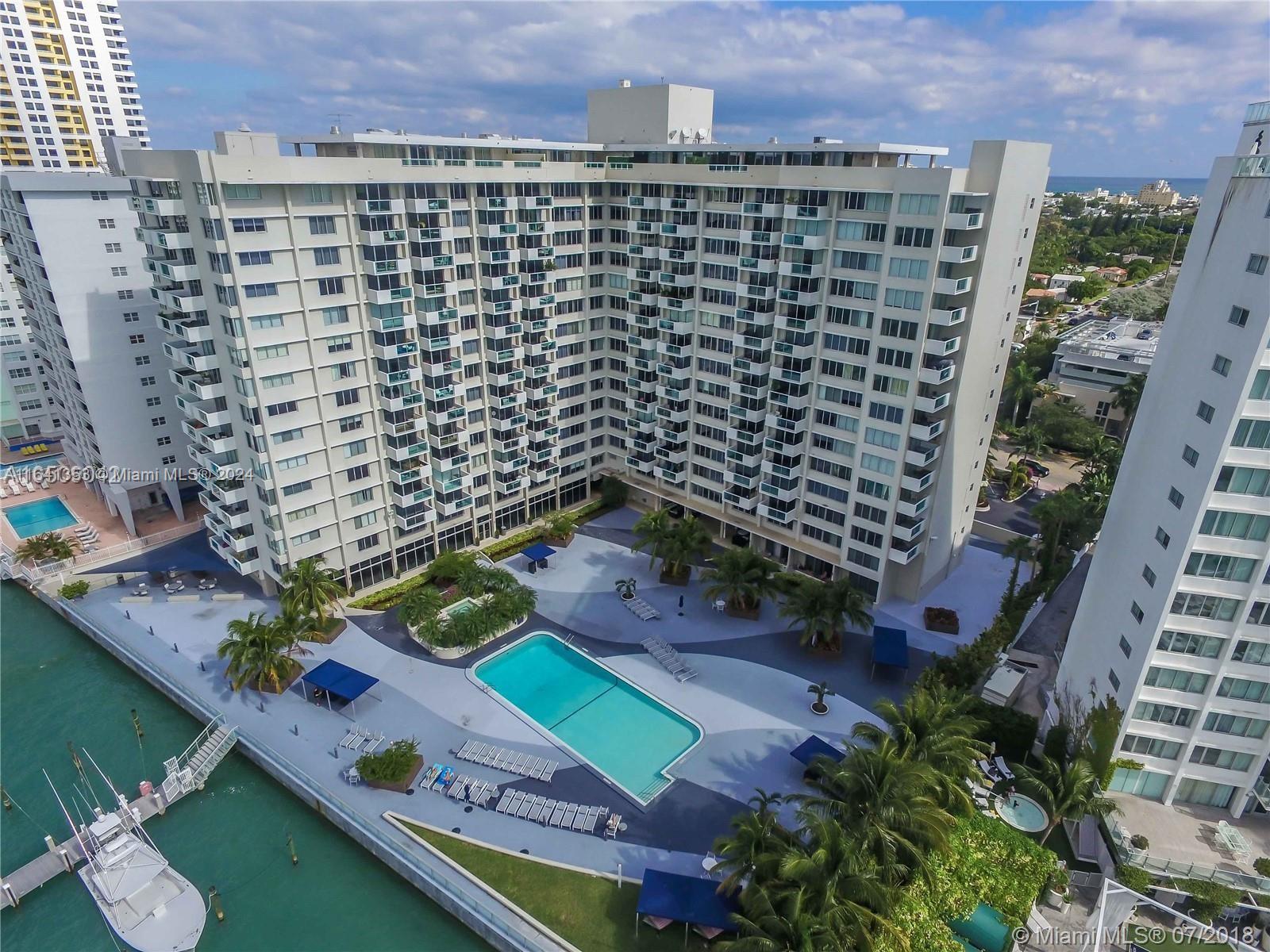 1200 West Avenue, Unit 919 Miami Beach, FL 33139 - Photo 18 of 20