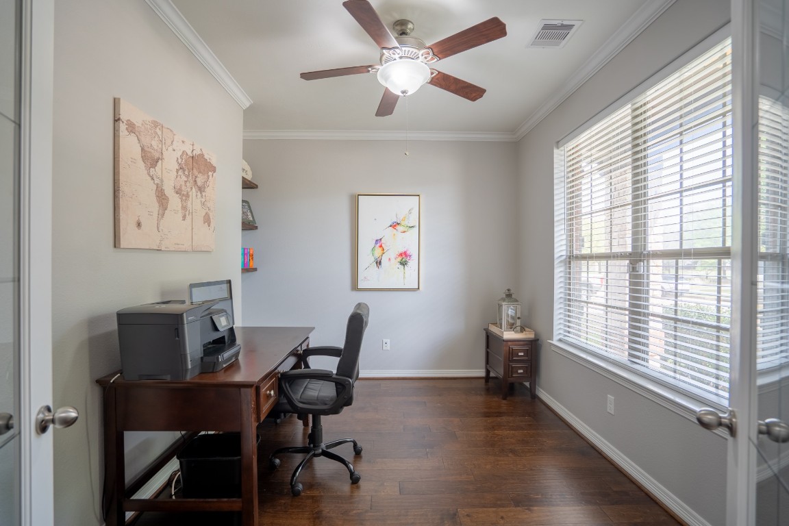 27135 Cottage Stream Lane Fulshear, TX 77441 - Photo 4 of 42 Bright and versatile home office with large windows, natural light - perfect for working from home or a flex space.