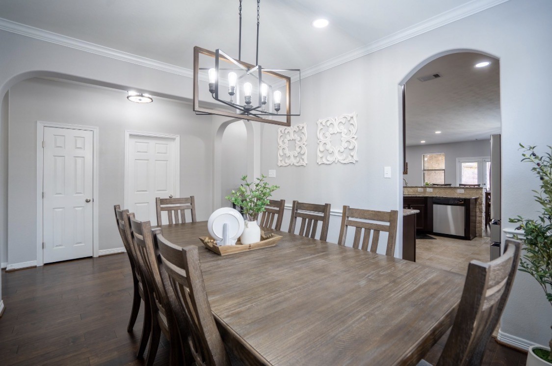 27135 Cottage Stream Lane Fulshear, TX 77441 - Photo 6 of 42 Enjoy this formal dining area with great access to the kitchen or use it as a flex space! Lots of options!!