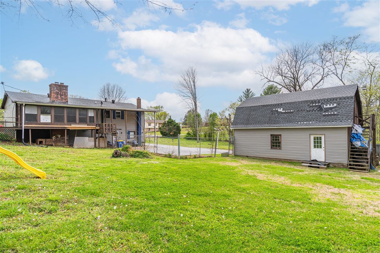 1646 Detour Road Bowling Green, KY 42101 - Photo 30 of 32 Gallery Image 30