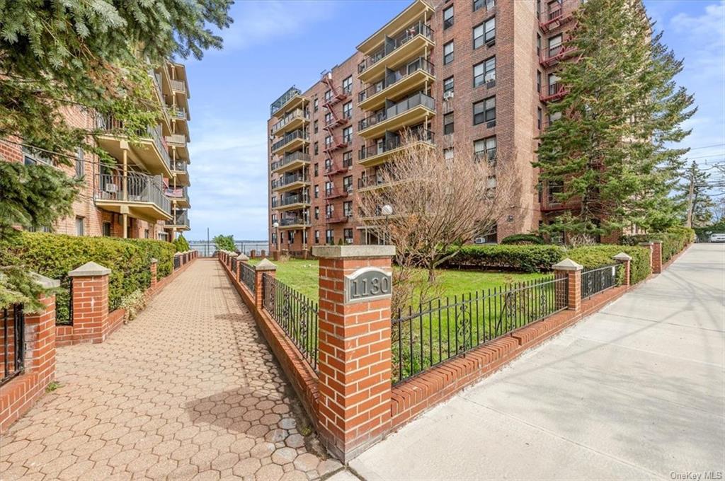 1130 Stadium Avenue, Unit 3F, Bronx, NY 10465 Compass
