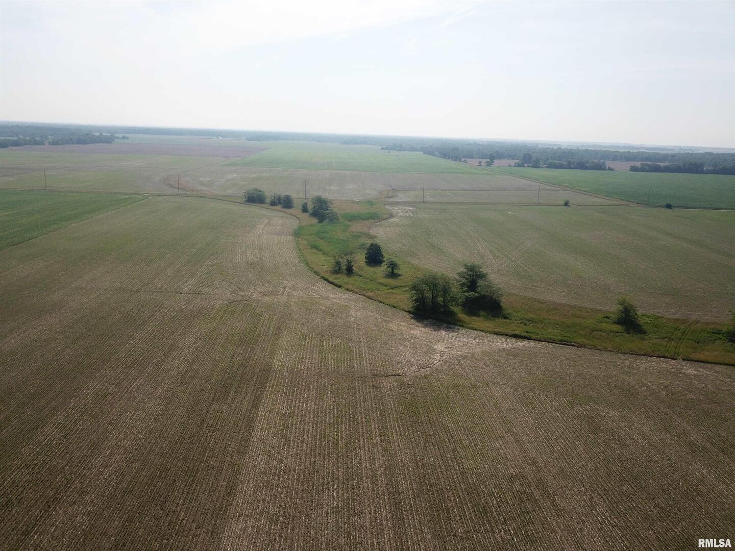 0 North Stanford Road Flora, IL 62839 - Photo 4 of 25 a view of an ocean beach