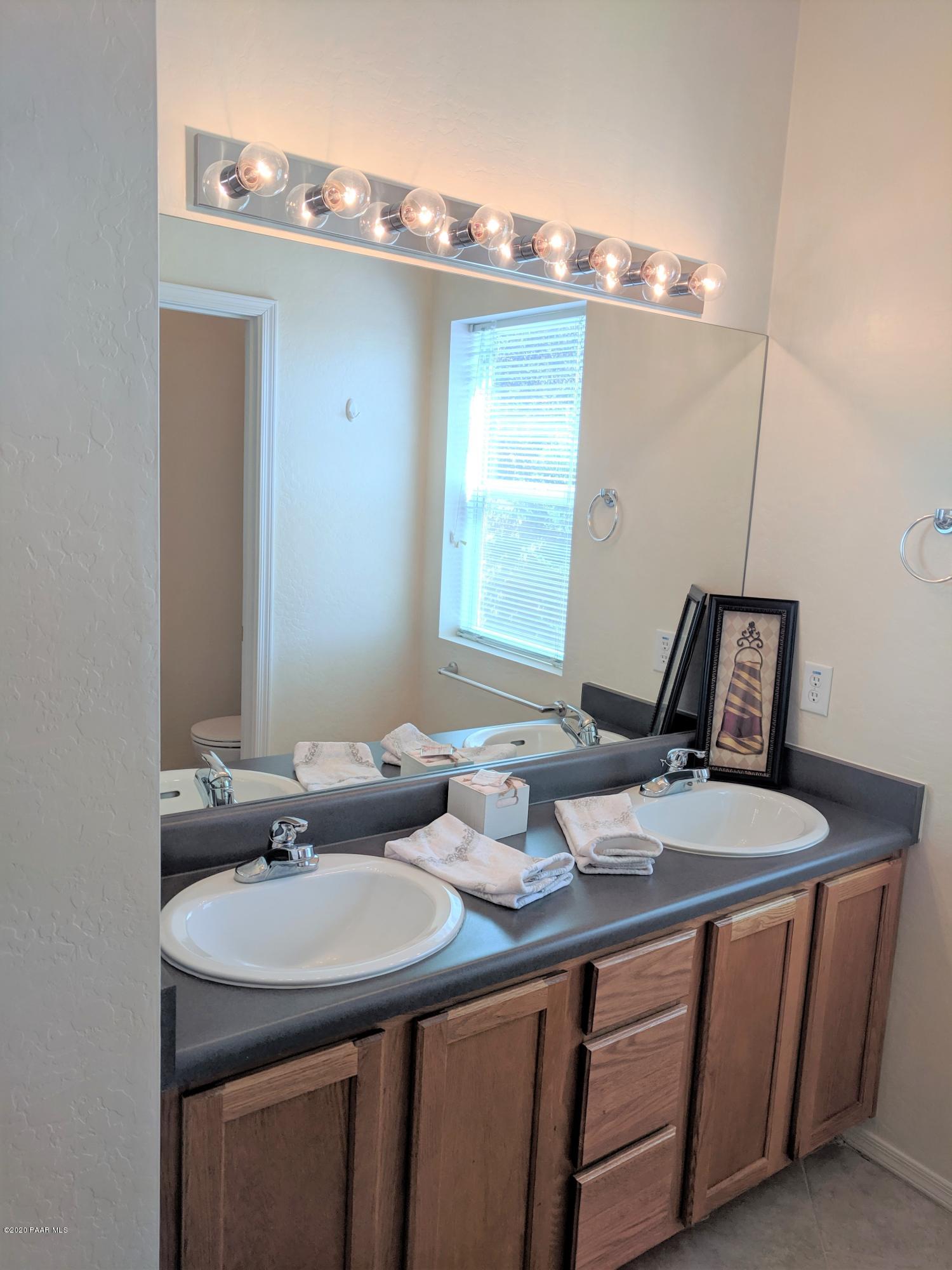 12877 East Rico Street Prescott Valley, AZ 86327 - Photo 18 of 33 Master Vanity