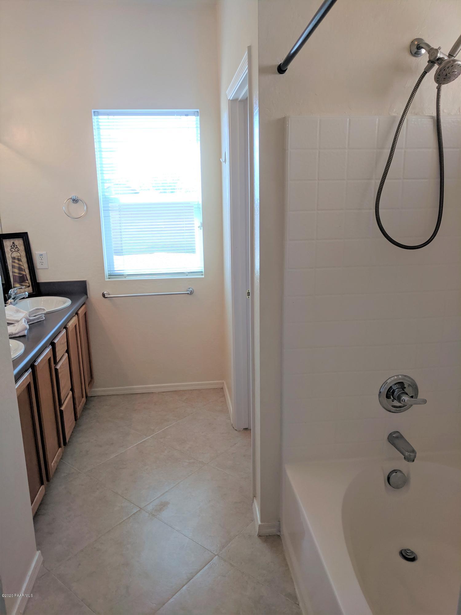 12877 East Rico Street Prescott Valley, AZ 86327 - Photo 20 of 33 Master Bathroom
