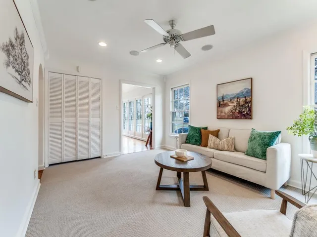 $859,000 | 5946 Monticello Avenue, Dallas, TX 75206