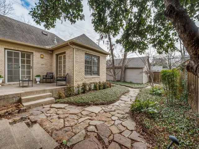 $859,000 | 5946 Monticello Avenue, Dallas, TX 75206