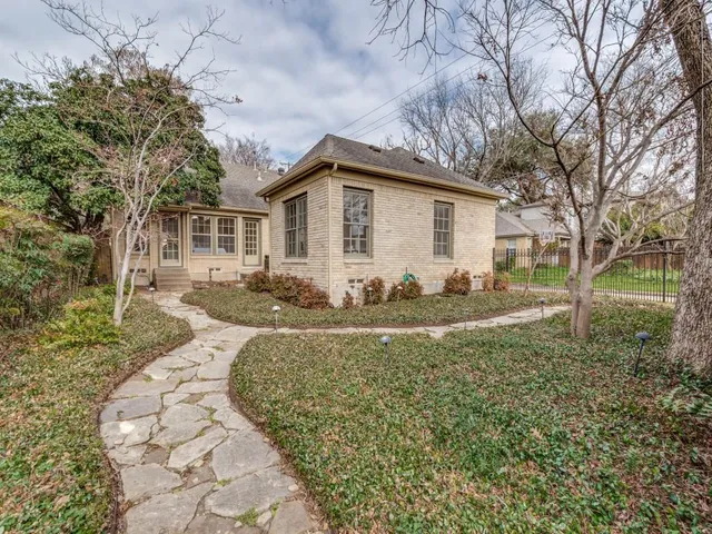 $859,000 | 5946 Monticello Avenue, Dallas, TX 75206