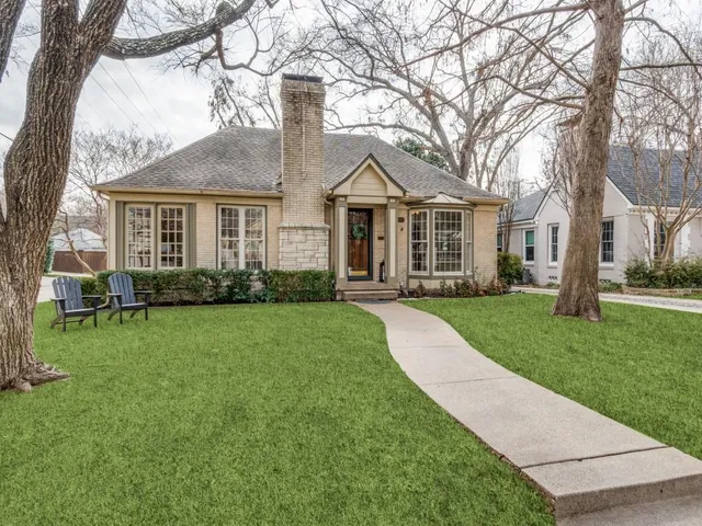 $859,000 | 5946 Monticello Avenue, Dallas, TX 75206