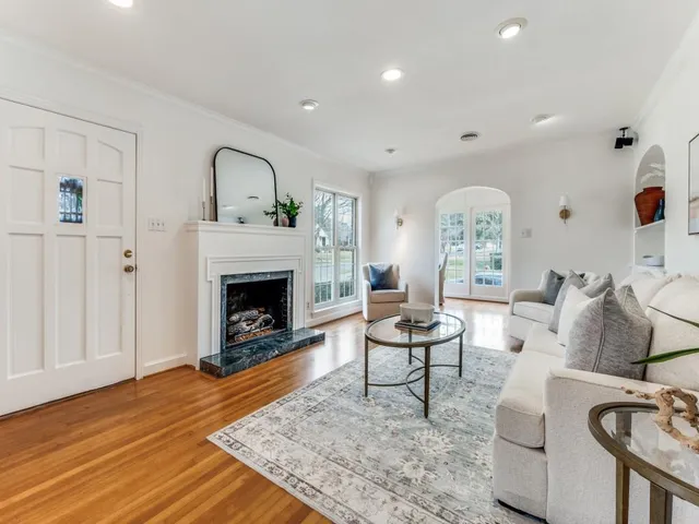 $859,000 | 5946 Monticello Avenue, Dallas, TX 75206