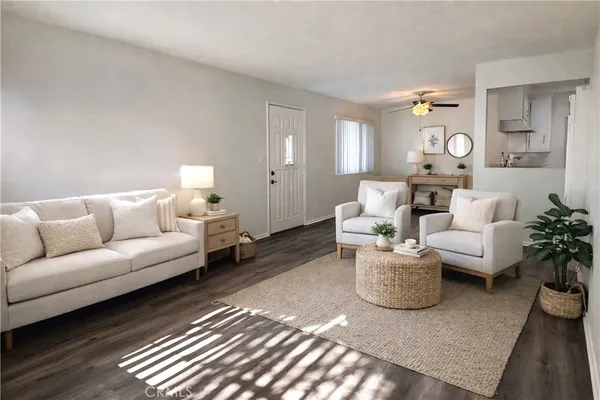 $2,095 | 12437 Harris Avenue, Unit 1, Lynwood, CA 90262