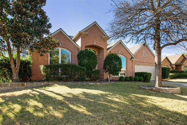 $575,000 | 4211 Blue Grass Court, Flower Mound, TX 75028