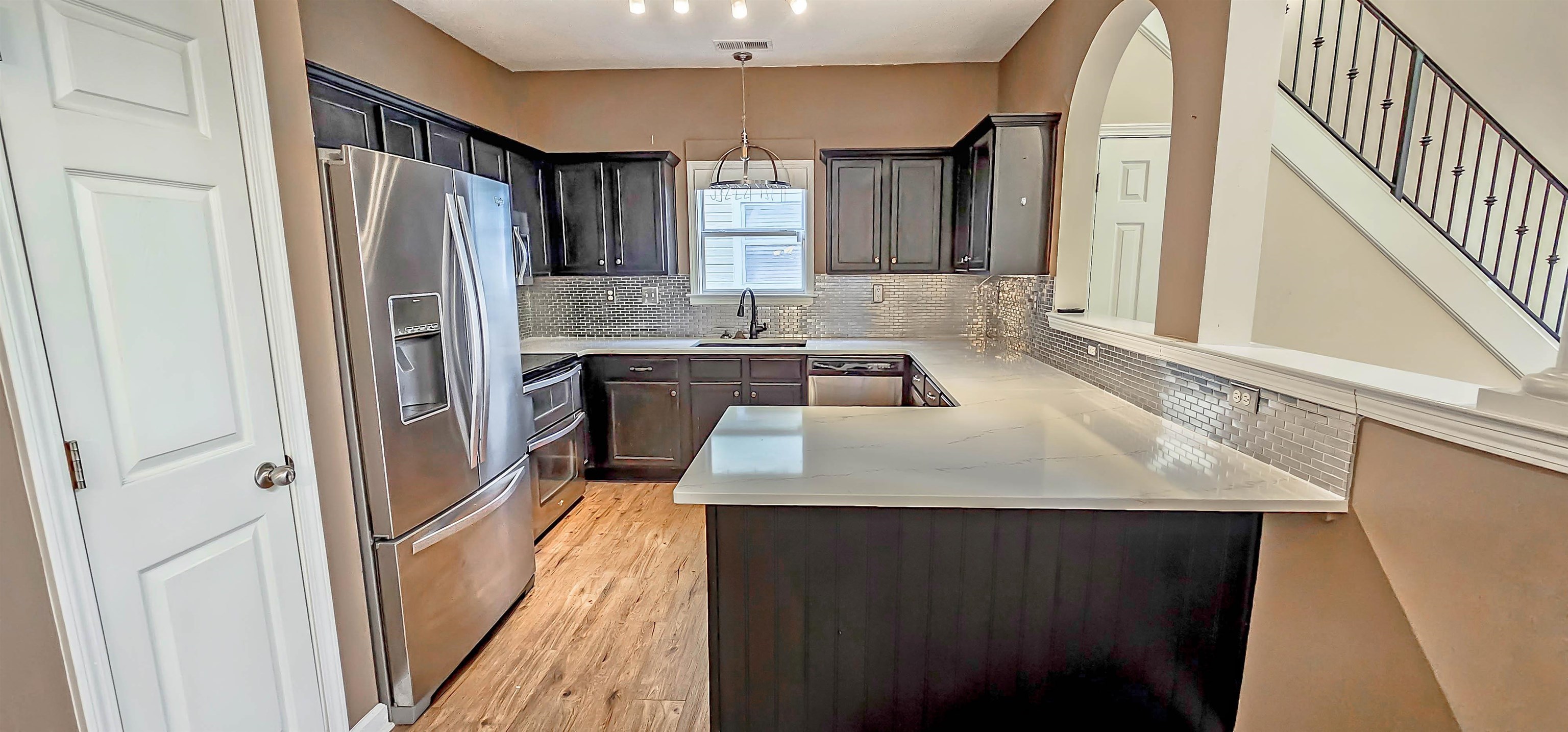 1358 Island Place East Memphis, TN 38103 - Photo 10 of 33