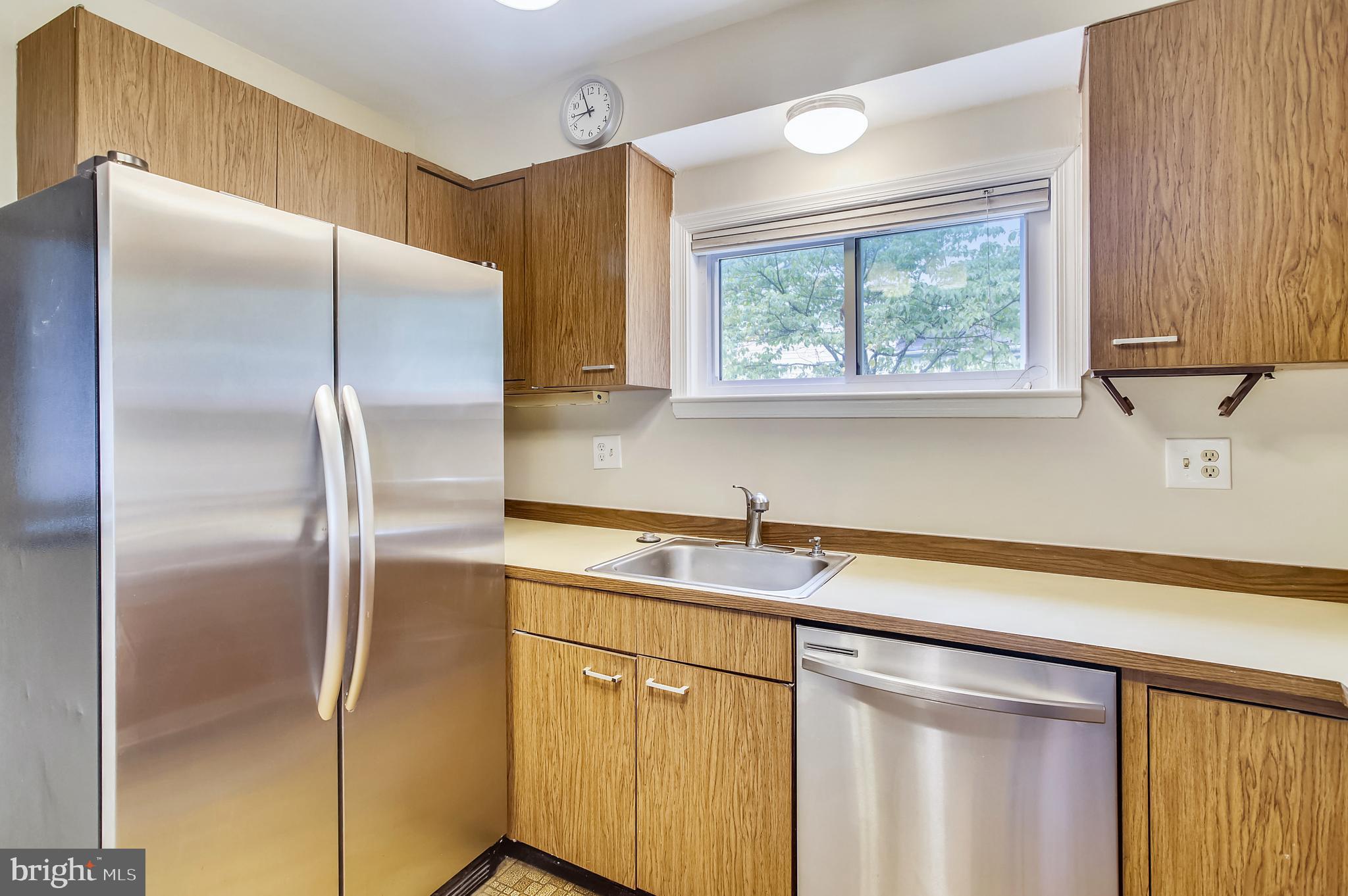1000 Litchfield Road Baltimore, MD 21239 - Photo 17 of 34