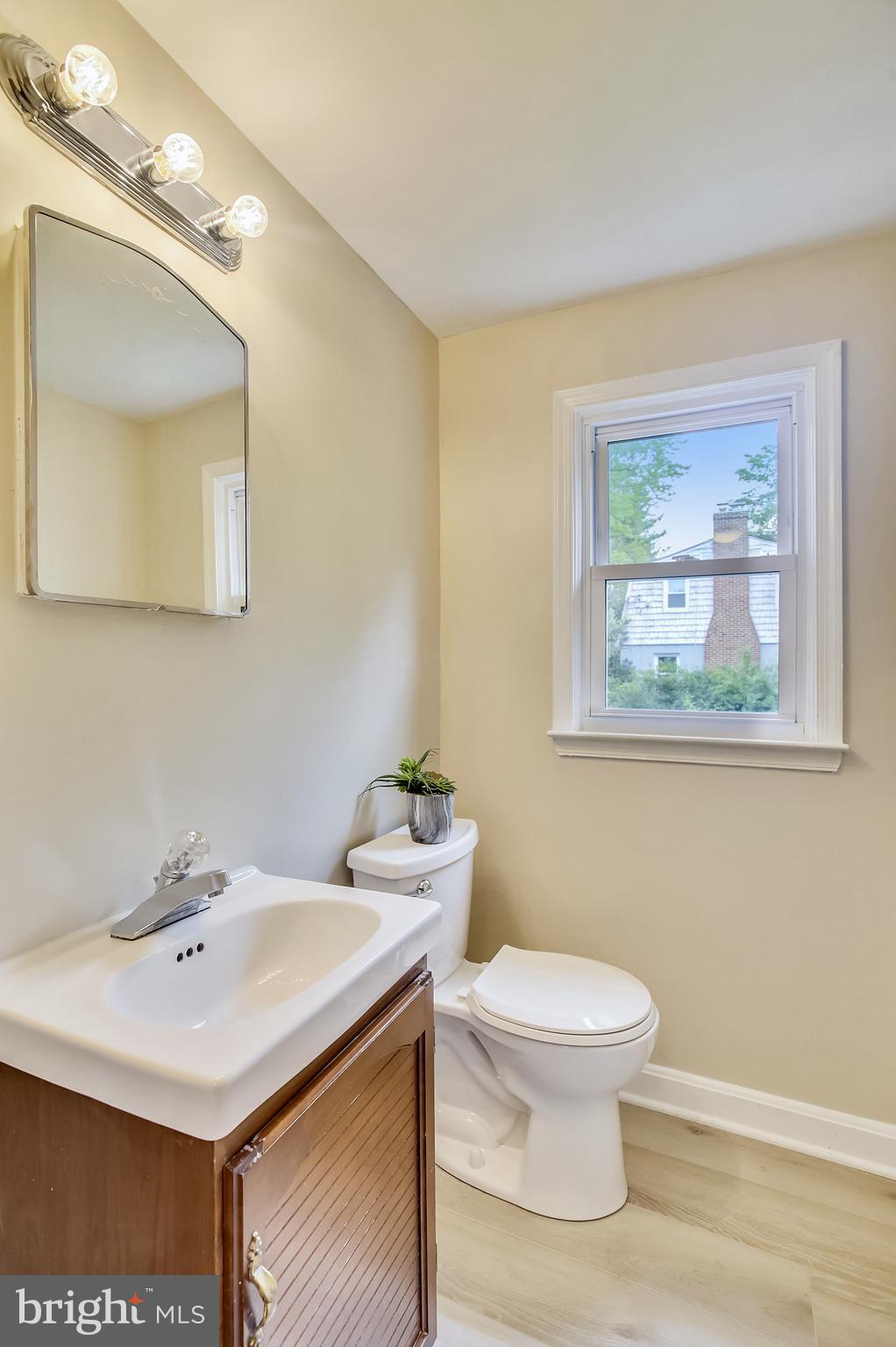 1000 Litchfield Road Baltimore, MD 21239 - Photo 9 of 34