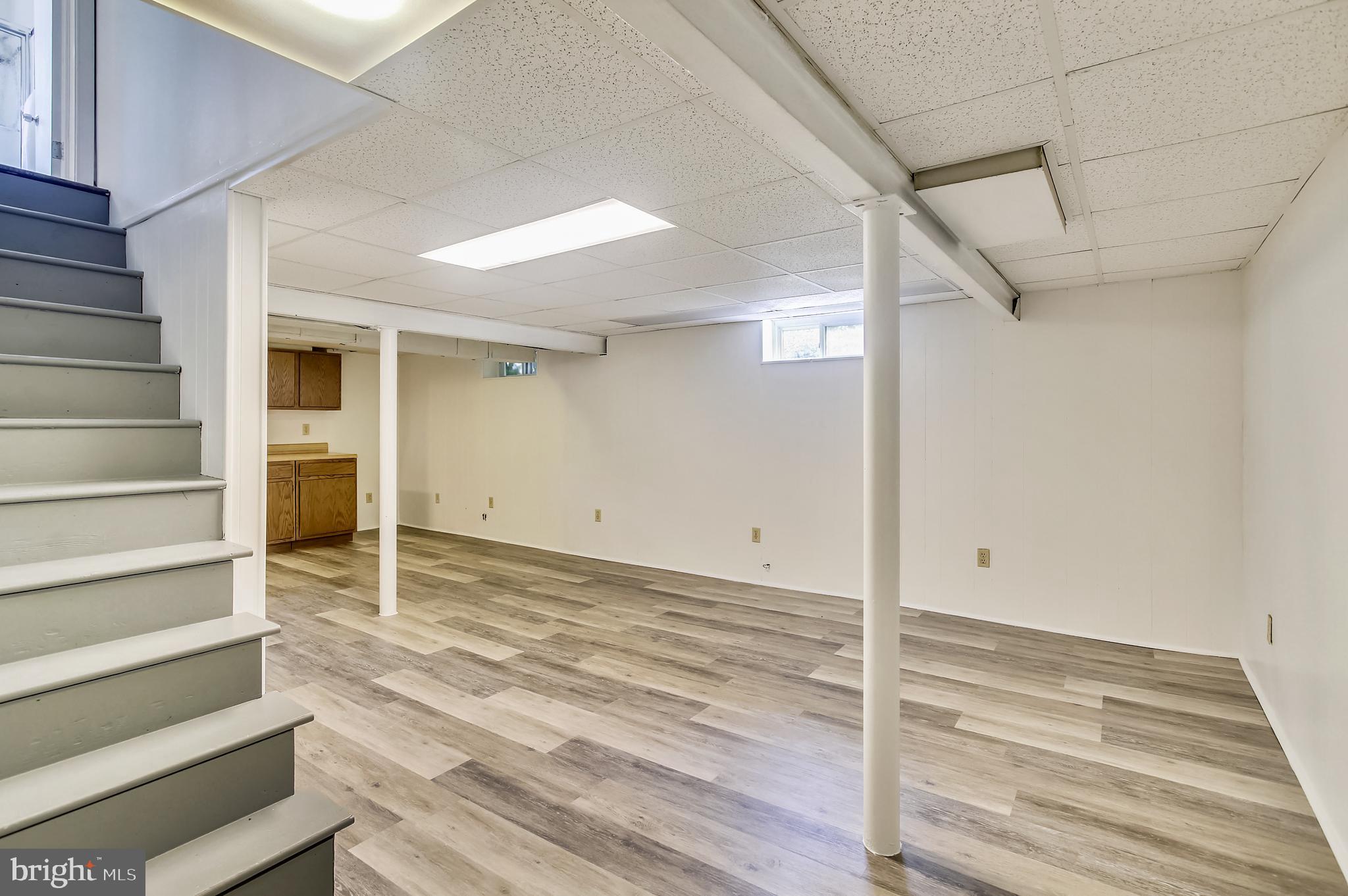 1000 Litchfield Road Baltimore, MD 21239 - Photo 10 of 34