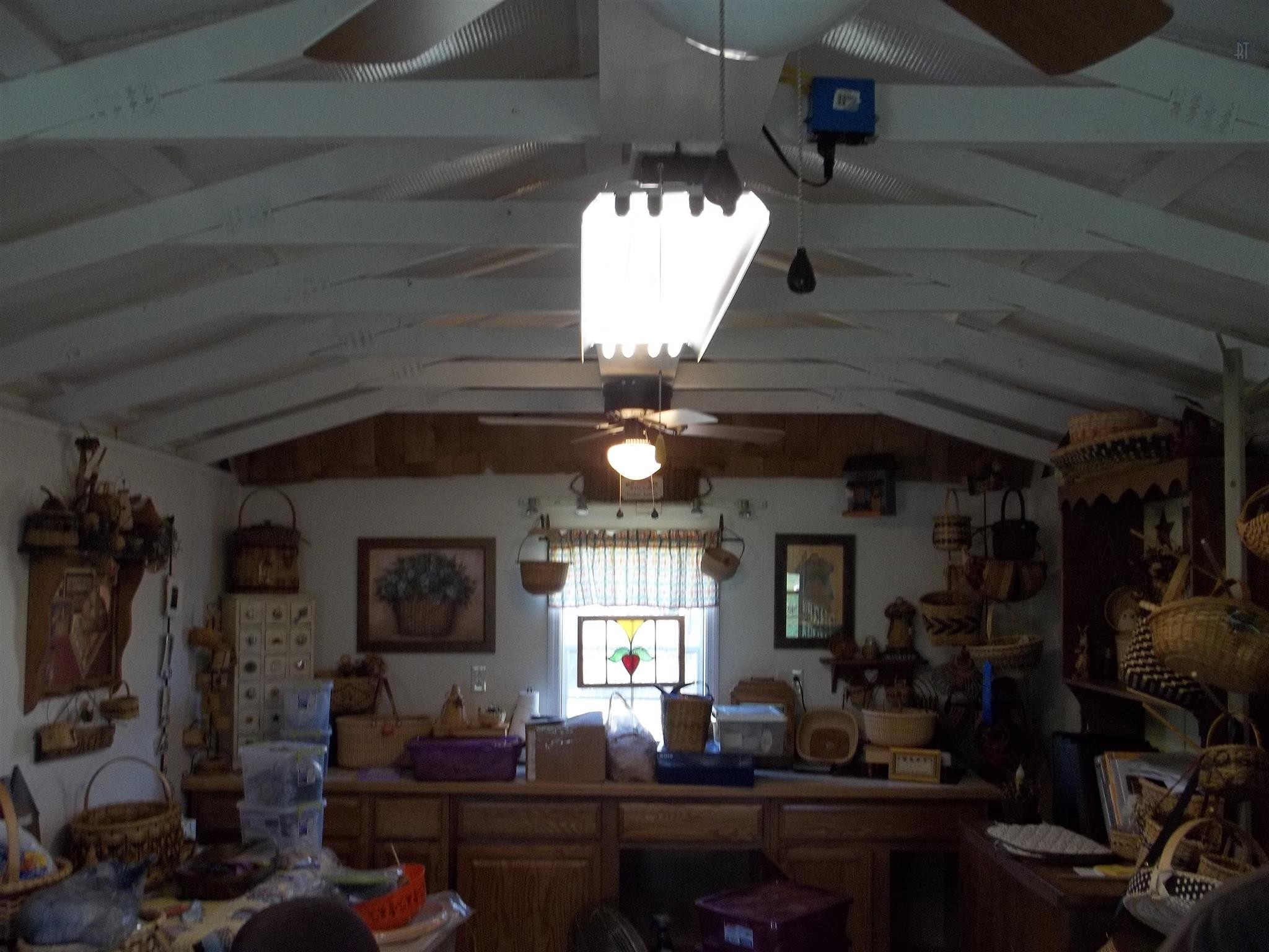239 Calvert Ridge Road Westmoreland, TN 37186 - Photo 14 of 27 a room with gym equipment