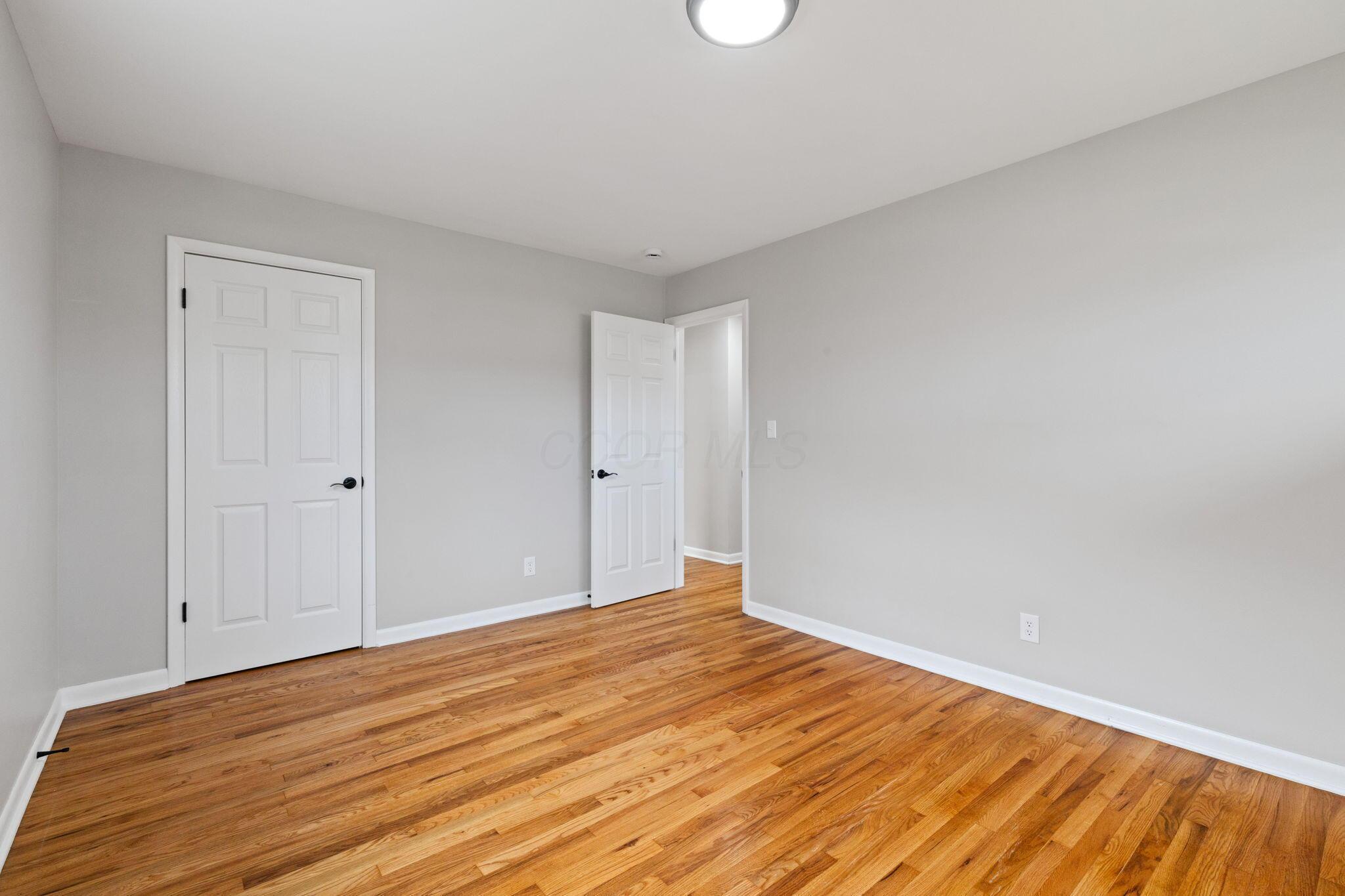 3283 Eakin Road Columbus, OH 43204 - Photo 13 of 17 2025-3-25 3283 Eakin Rd 048