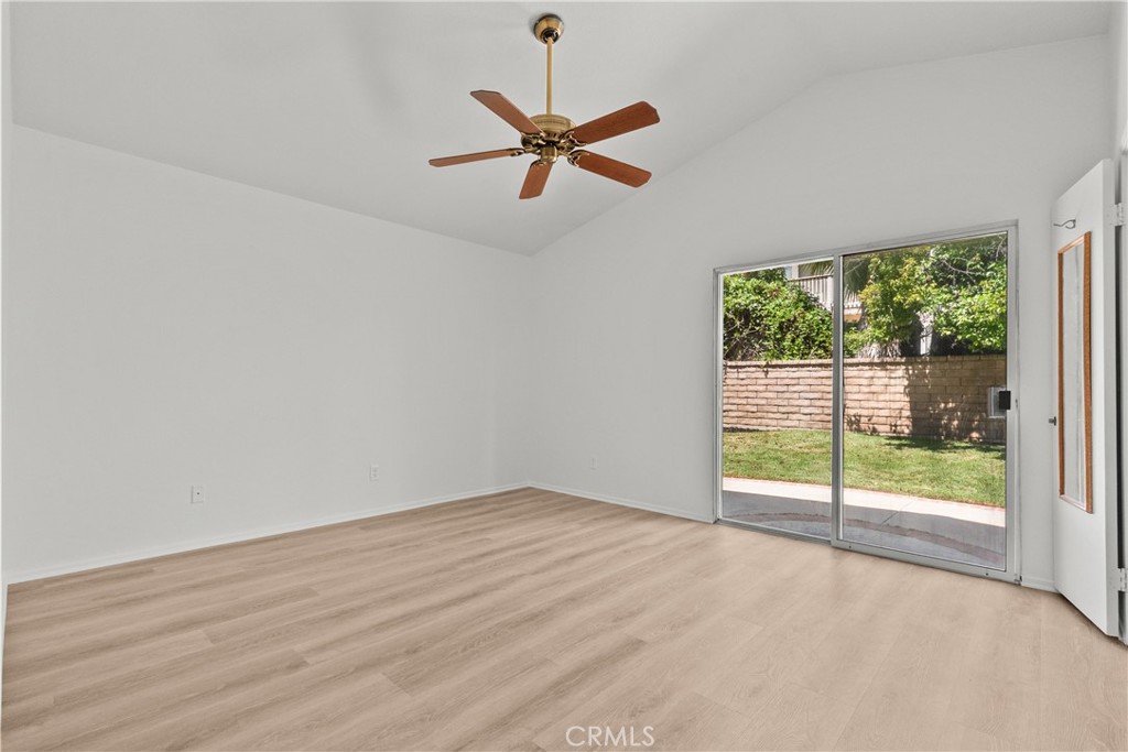 28511 Victoria Road Castaic, CA 91384 - Photo 23 of 37